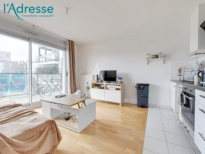 Wohnzimmer; blick, holzboden, tageslicht, moderner stil