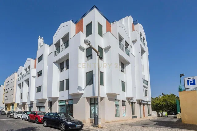 Casa y alrededores