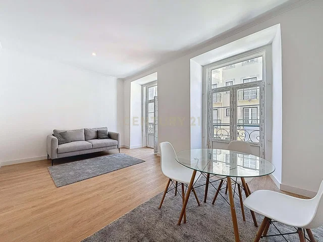 Oturma odası; manzara, doğal ışık, modern stil