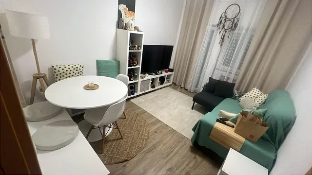 Soggiorno; stile moderno, luce naturale