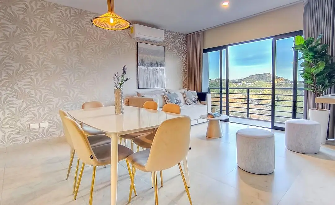 Wohnzimmer; blick, tageslicht, moderner stil