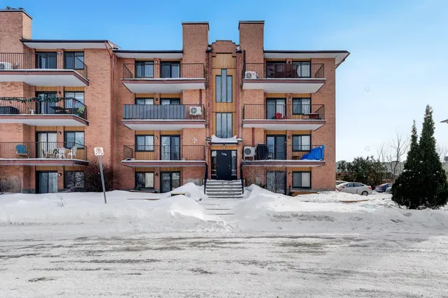 House and surroundings; view