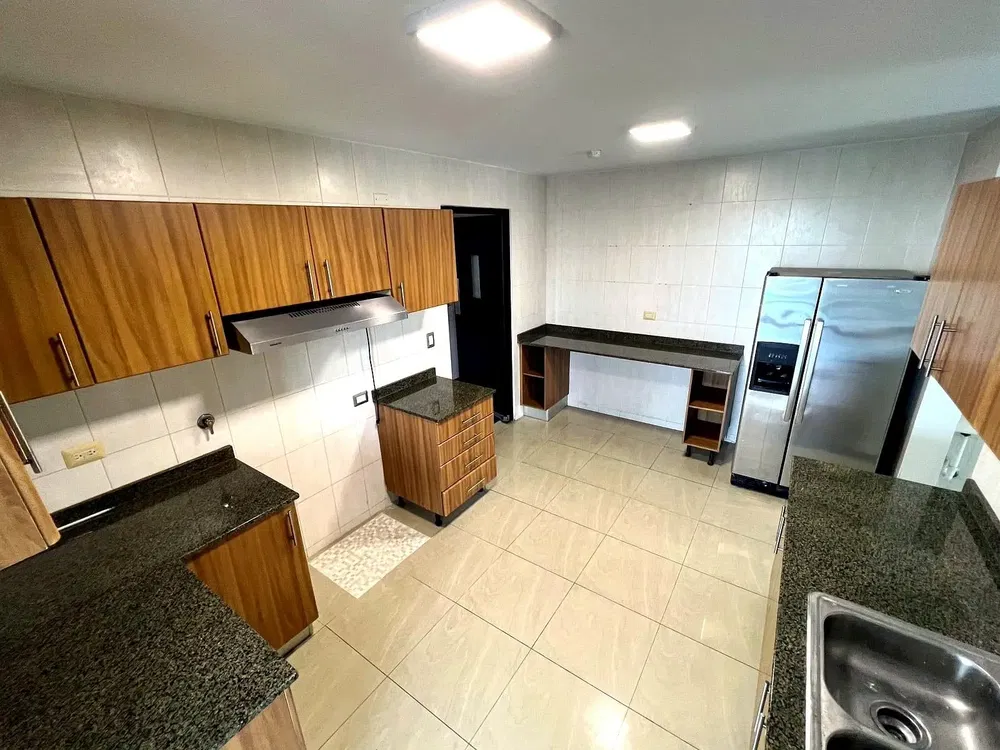 Kitchen; kitchen appliances, tile floor