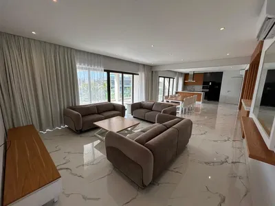 Дневна соба; поглед, природно светло, модерни стил, плочице