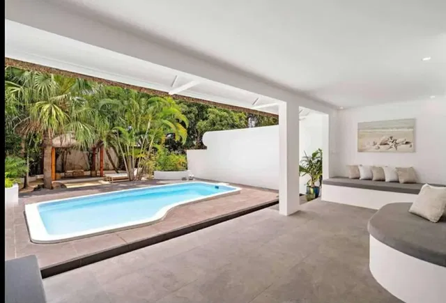 Terrasse; blick, tageslicht, fliesenboden