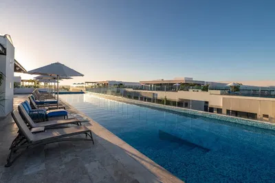 Terasa; výhled, přirozené světlo