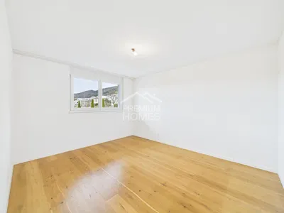 Chambre; vue, parquet, lumière naturelle