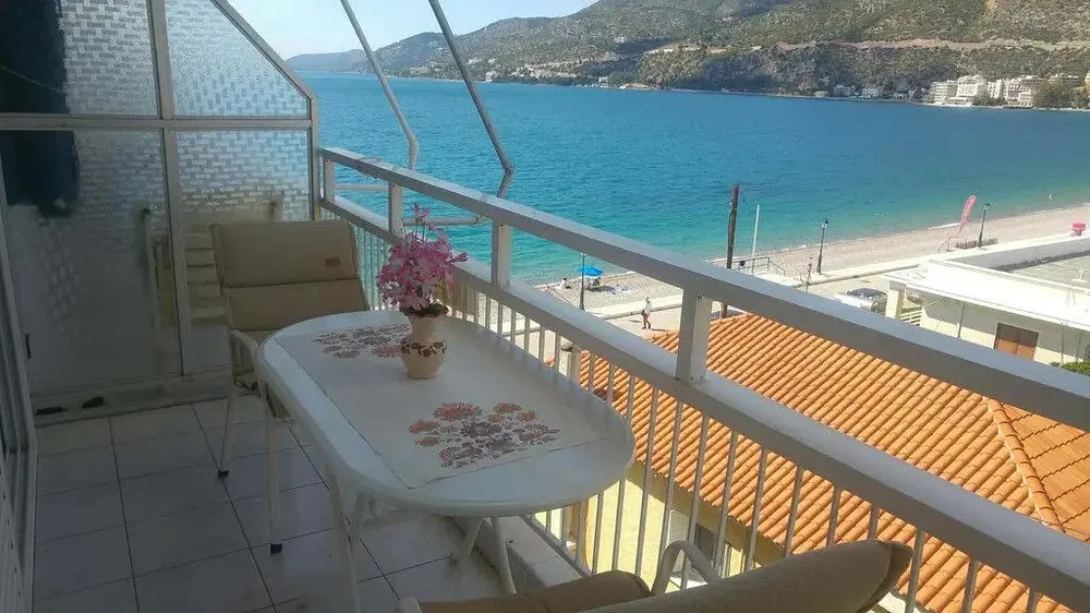 Terrasse; vue, lumière naturelle