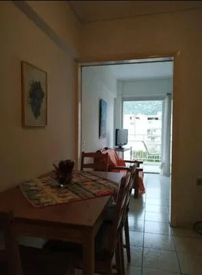 Salon; carrelage, vue, lumière naturelle