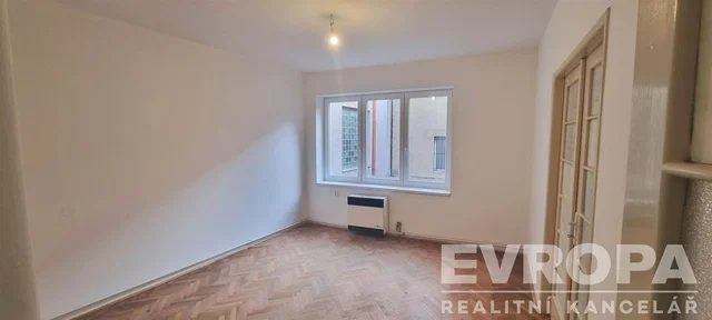 Bedroom; wood floor, natural light