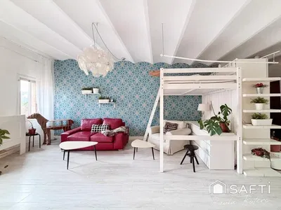 Oturma odası; doğal ışık, modern stil