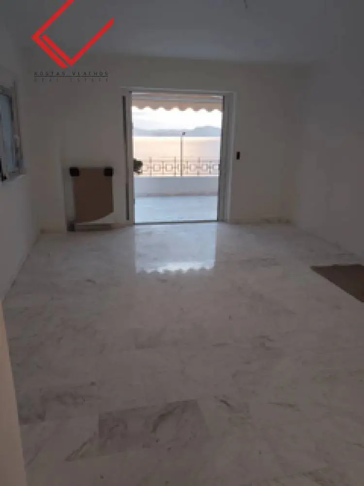 Balcon; carrelage, vue