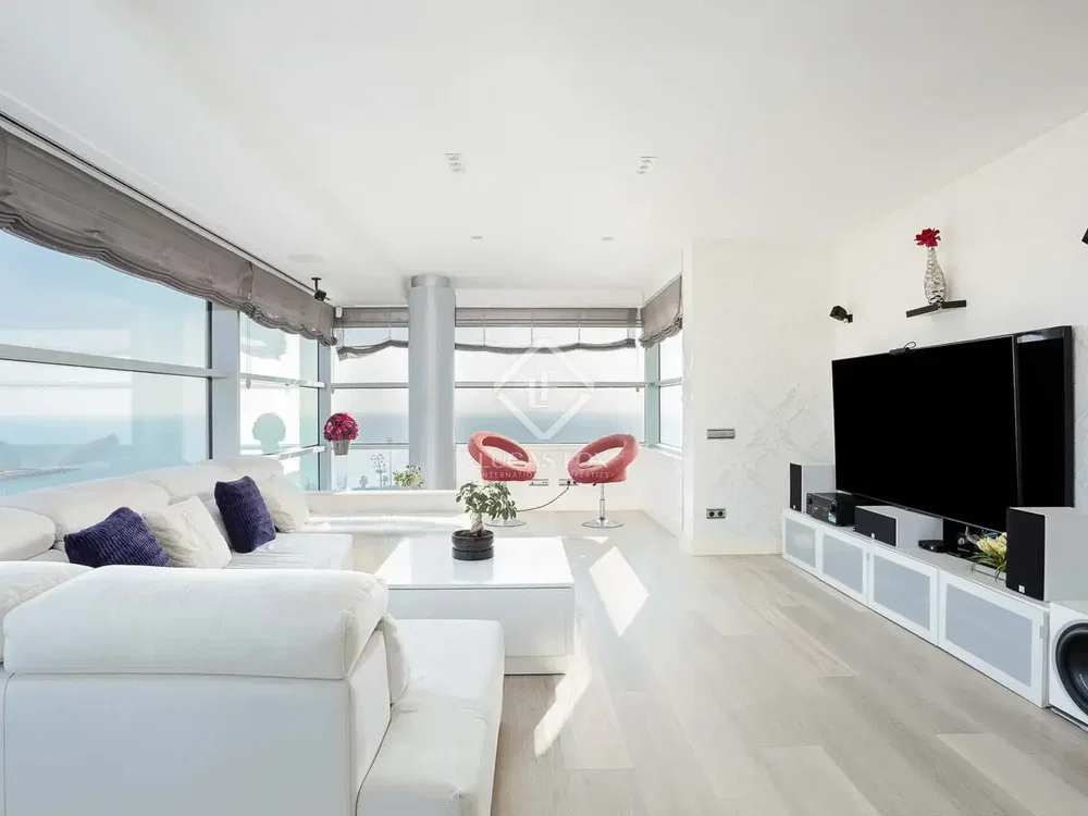 Oturma odası; manzara, doğal ışık, modern stil