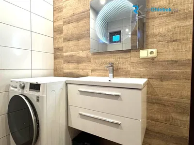 Küche; küchengeräte, holzboden, tageslicht, moderner stil