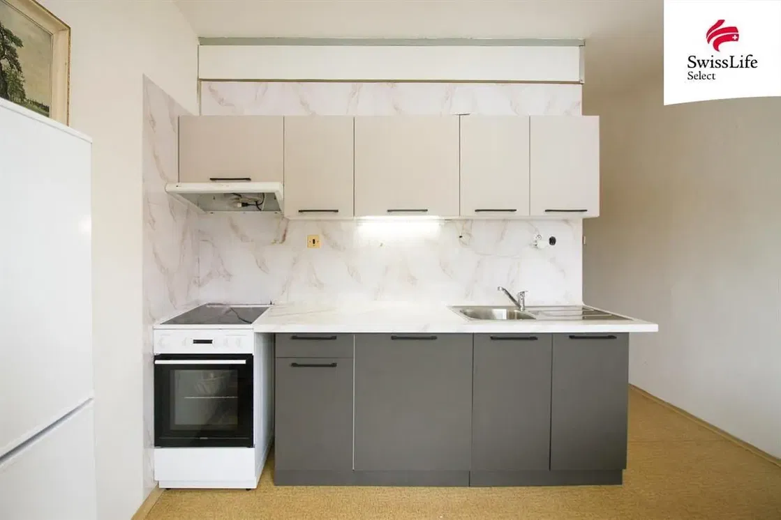 Wohnzimmer; holzboden, tageslicht, moderner stil