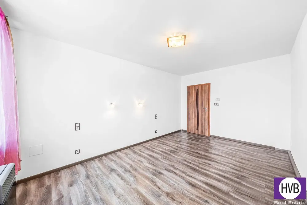 Bedroom; wood floor, natural light, renovated