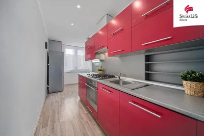 Wohnzimmer; holzboden, tageslicht, moderner stil