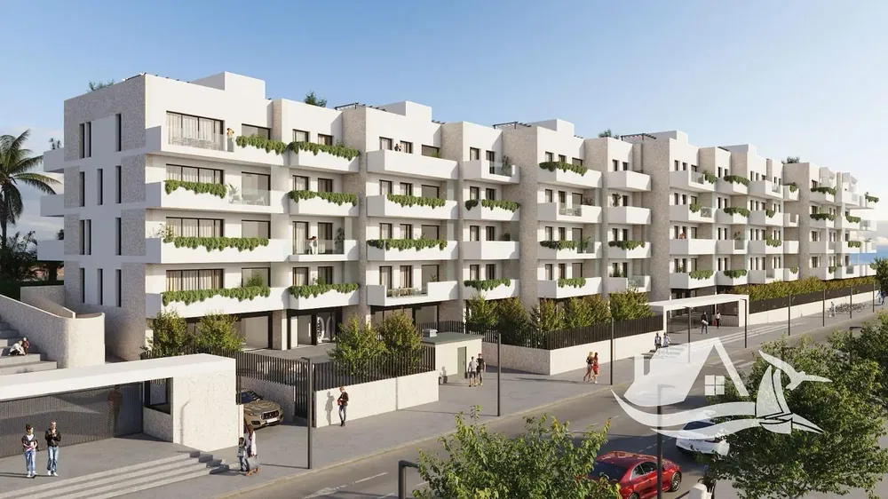 Kuchyně; kuchyňské spotřebiče, dřevěná podlaha, přirozené světlo, moderní styl