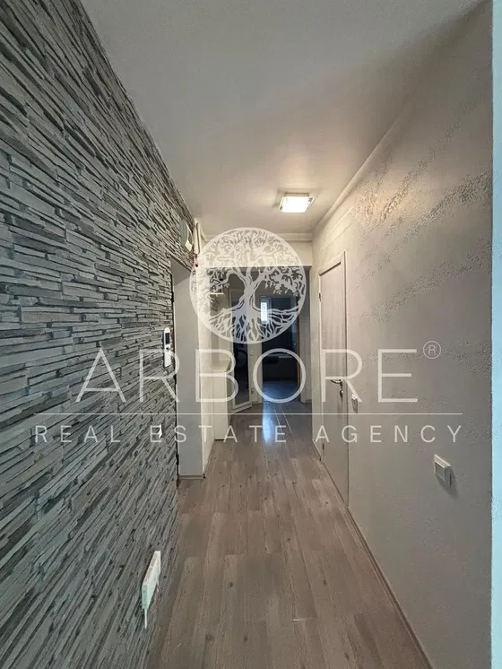 Kitchen; kitchen appliances, wood floor, natural light, modern style