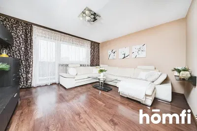 Mutfak; mutfak aletleri, fayans zemin, doğal ışık, modern stil