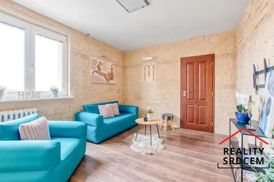 Cuisine; électroménager, parquet, lumière naturelle, style moderne