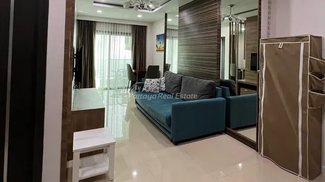 مطبخ; أجهزة المطبخ, أرضية خشبية, ضوء طبيعي, أسلوب عصري