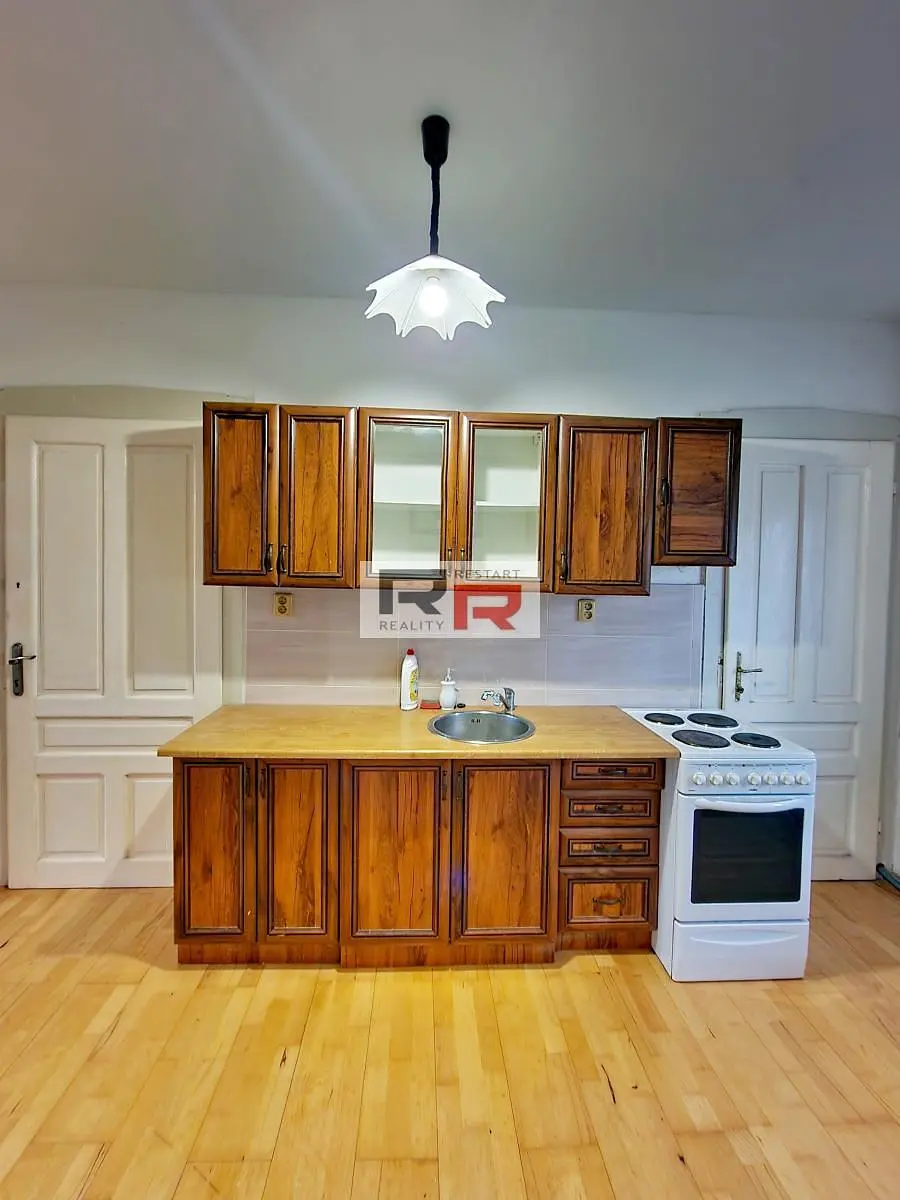 Kitchen; kitchen appliances, wood floor, natural light, modern style