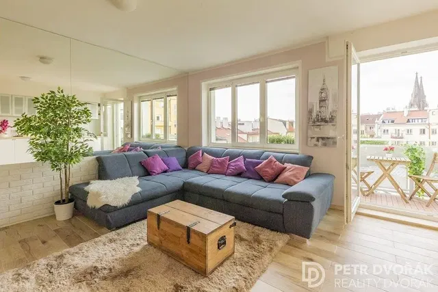 Kitchen; kitchen appliances, wood floor, natural light, modern style