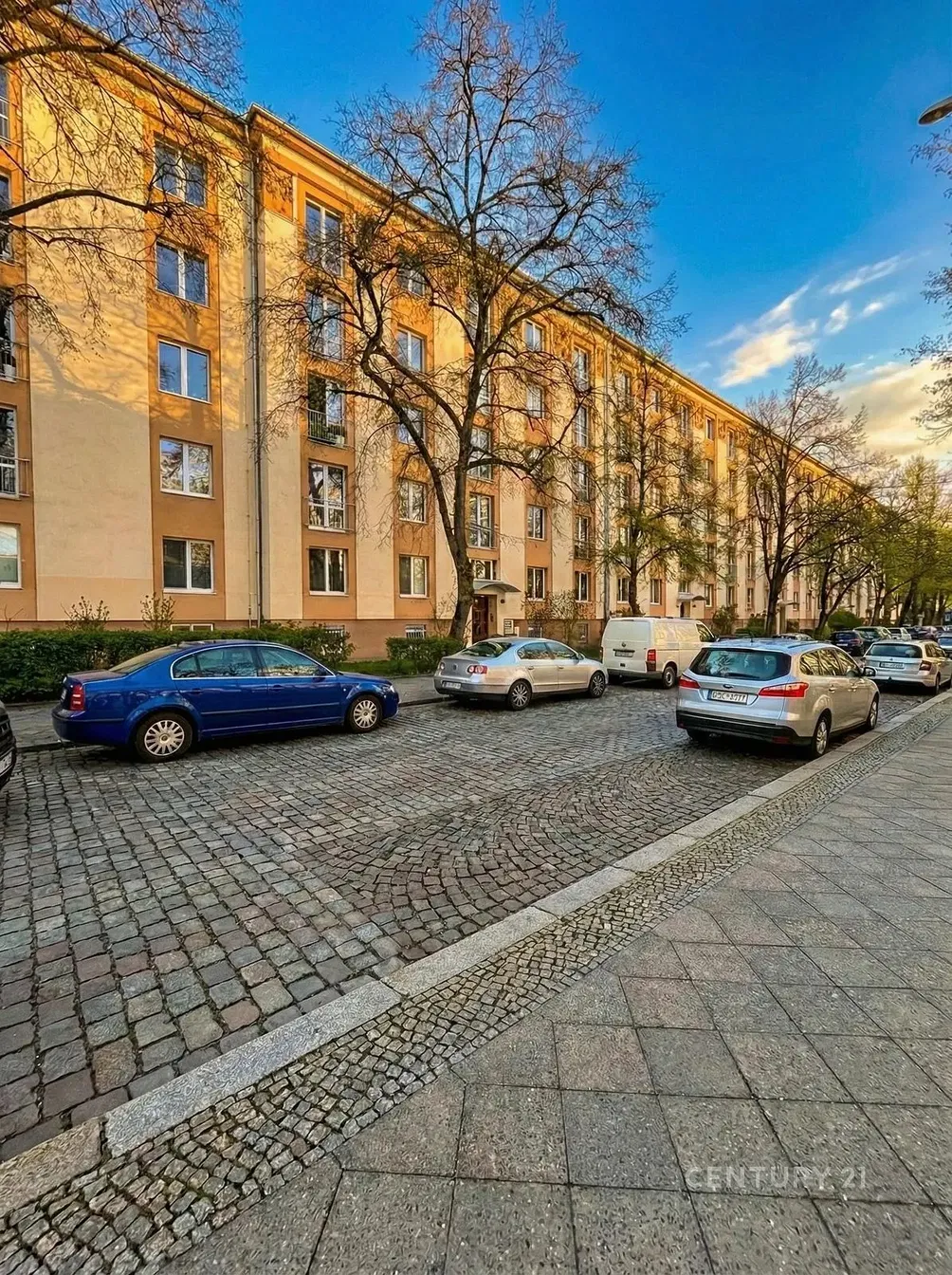 Dom i otoczenie; widok