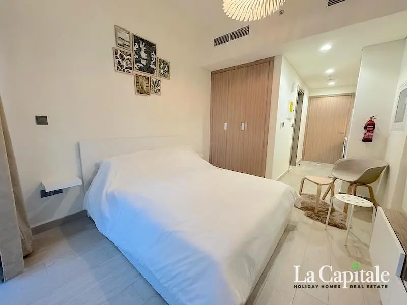 Quarto; luz natural, estilo moderno