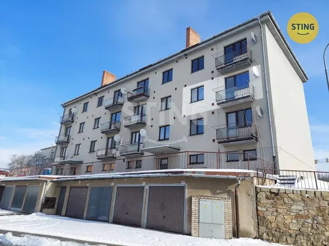 Casa e arredores