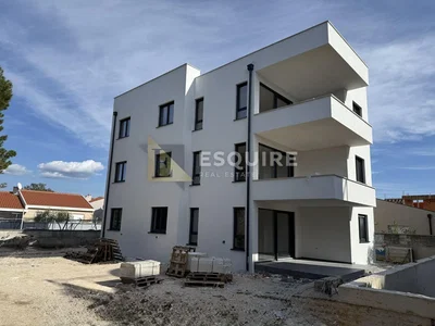 Maison et environs