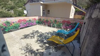 شرفة; إطلالة