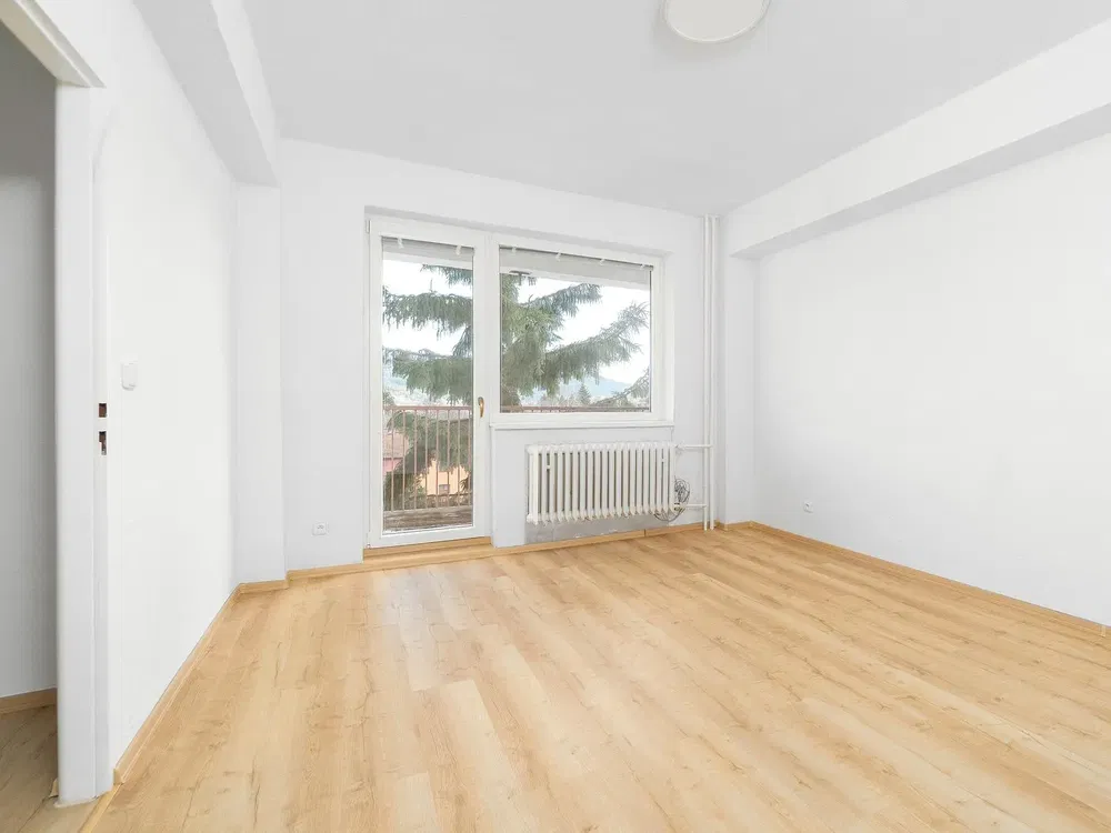 Wohnzimmer; holzboden, tageslicht, blick