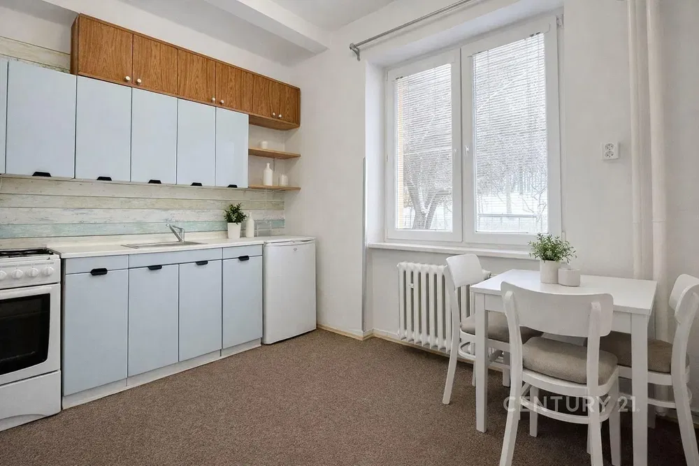 Cozinha; vista, luz natural