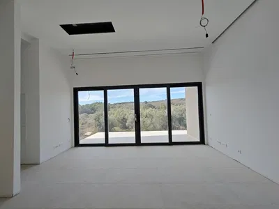 Salon; vue, carrelage, lumière naturelle