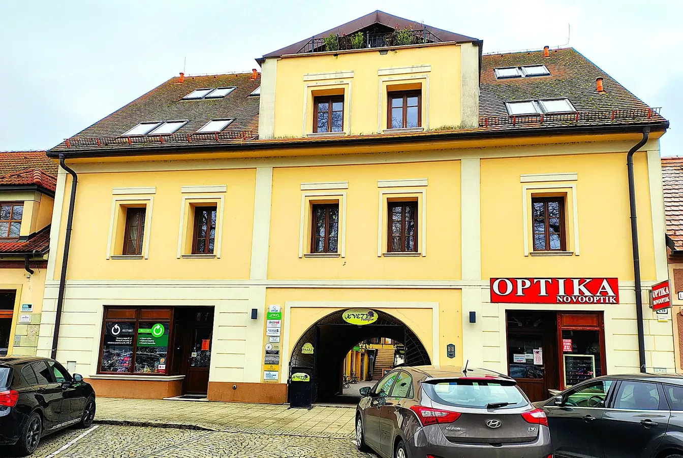 Maison et environs; commercial, vue