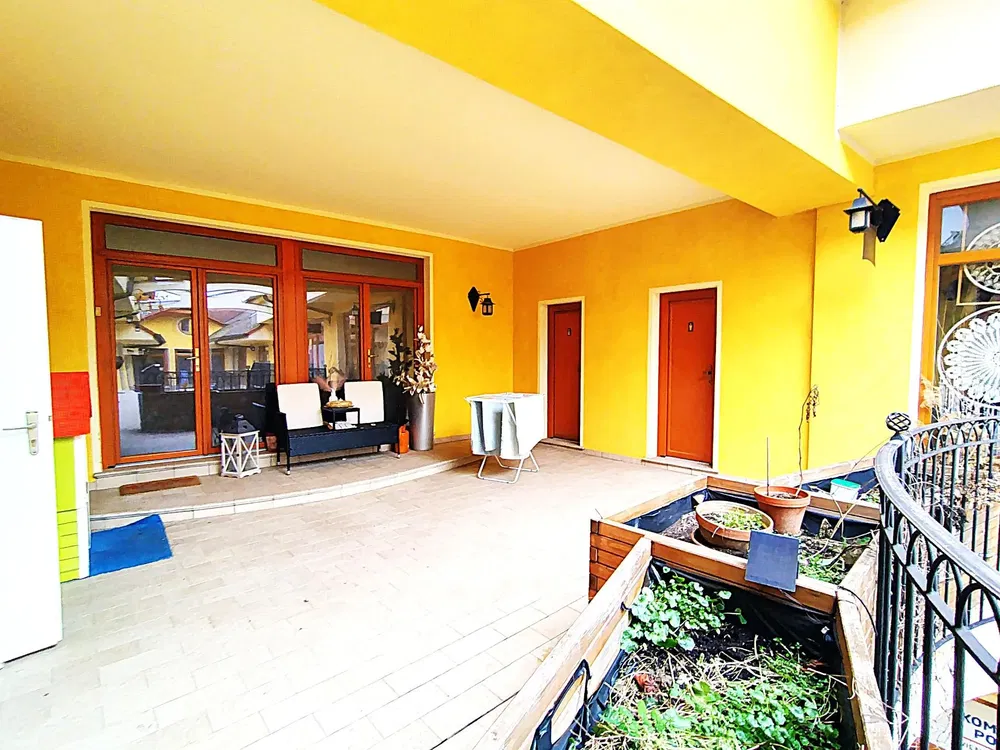 Terrasse; lumière naturelle