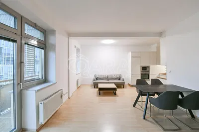 Хол; гледка, естествена светлина, модерен стил