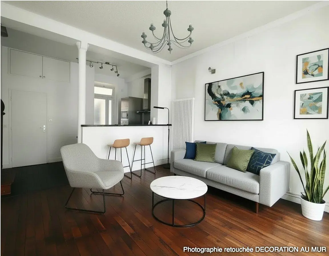 Wohnzimmer; moderner stil, holzboden, tageslicht