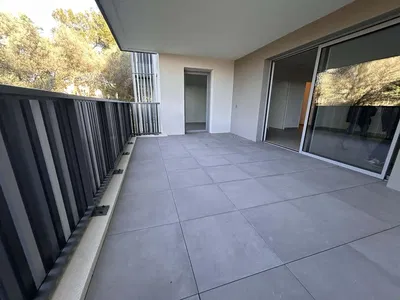 Балкон; плочице, поглед