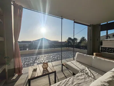 Terrasse; vue, lumière naturelle