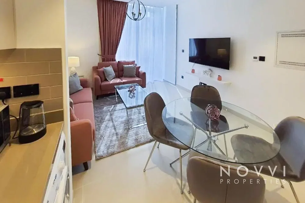 Wohnzimmer; moderner stil, tageslicht, fliesenboden