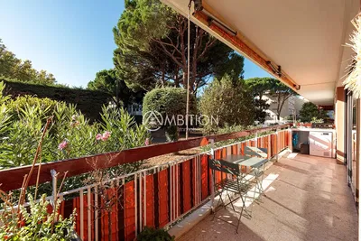 Terrasse; vue, lumière naturelle