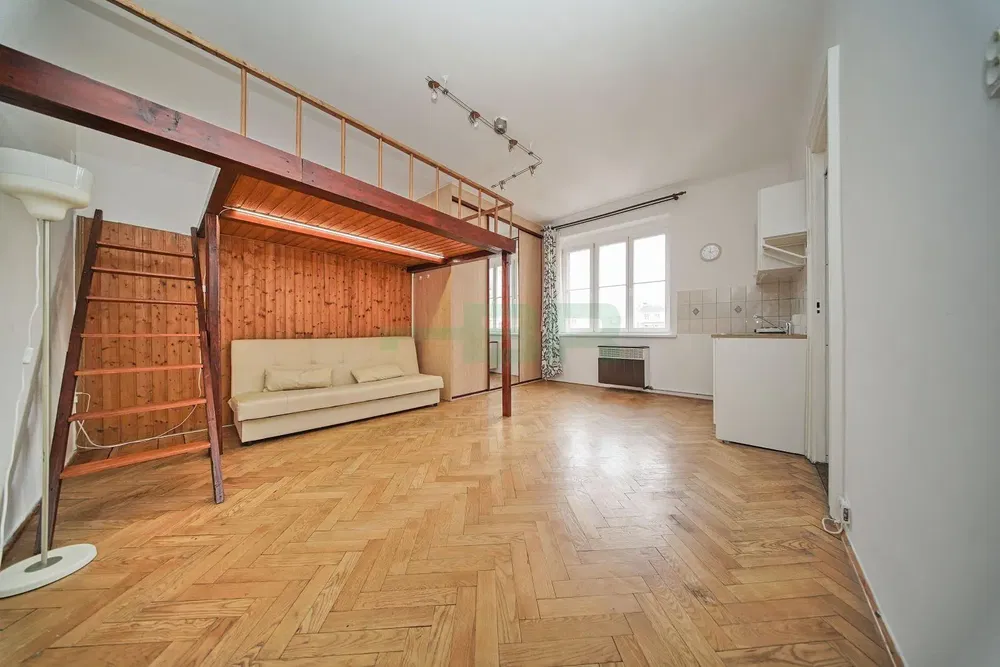 Living room; wood floor, natural light