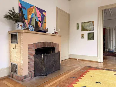 Wohnzimmer; kamin, tageslicht