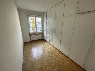 Chambre; parquet, lumière naturelle, vue