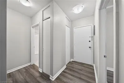 Cloakroom; wood floor, natural light