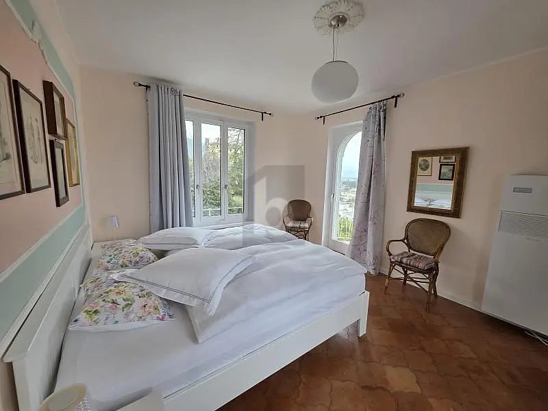 Schlafzimmer; tageslicht, moderner stil