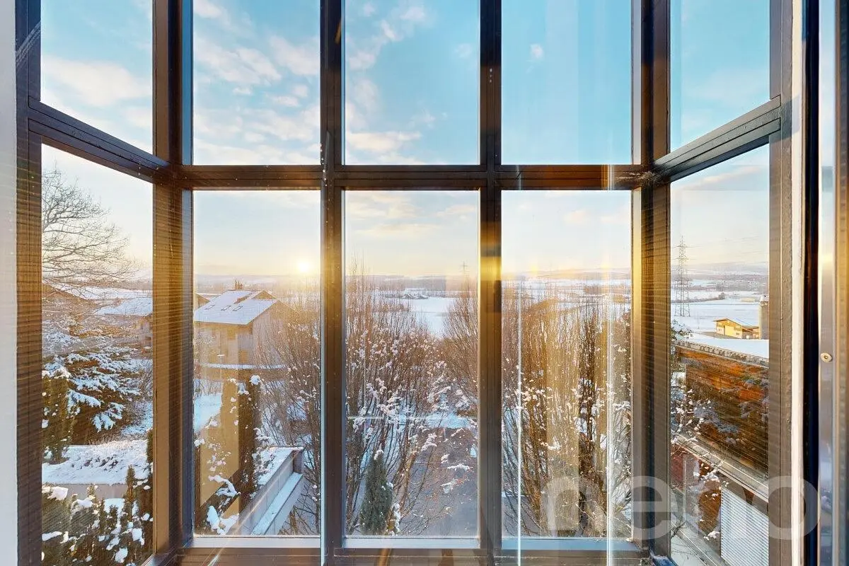 Balcón; vista, luz natural